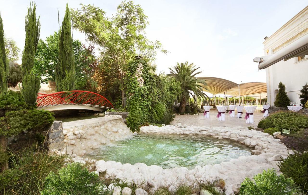 Kadak Garden Istanbul Hotel Bagian luar foto